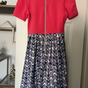 LuLaRoe Amelia Dress (Small)